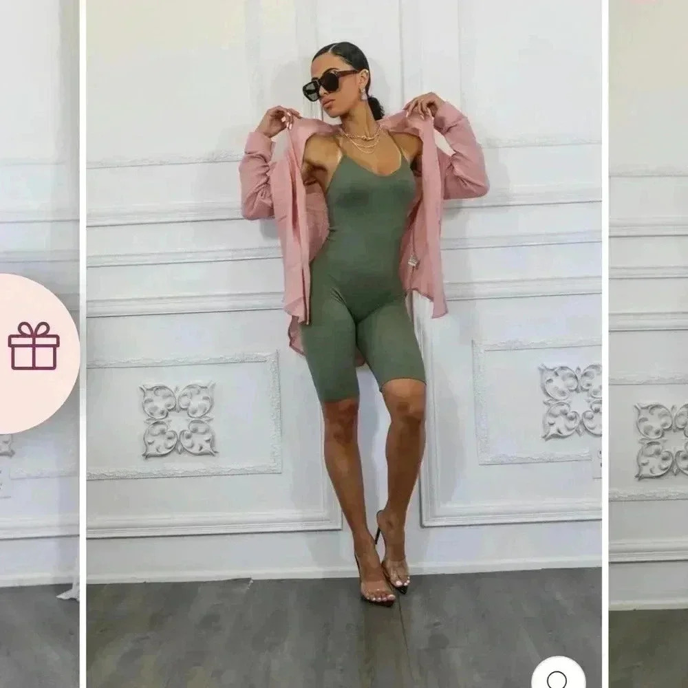 38. Seamless Fitted Ribbed Romper - Picture 5 of 5